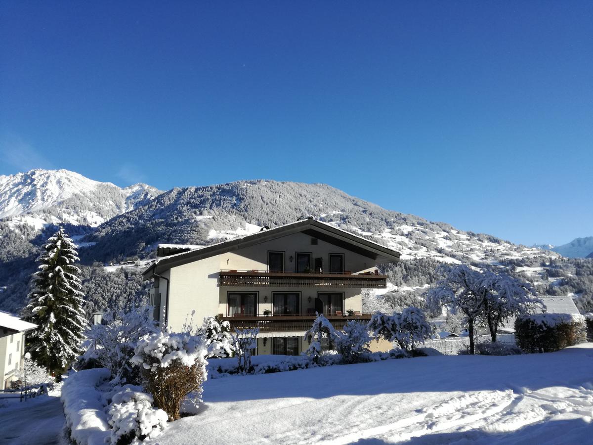 Haus Mansaura Διαμέρισμα Vandans Εξωτερικό φωτογραφία